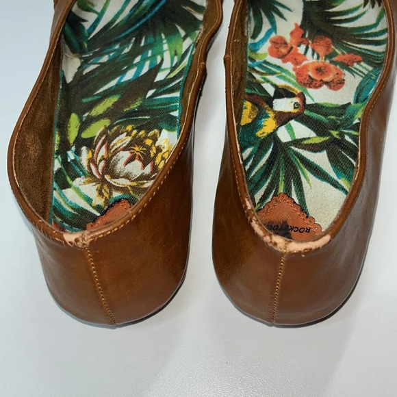 Imperfect Rocket Dog flats size 7.5 neutral flats criss cross front braided - Picture 10 of 13